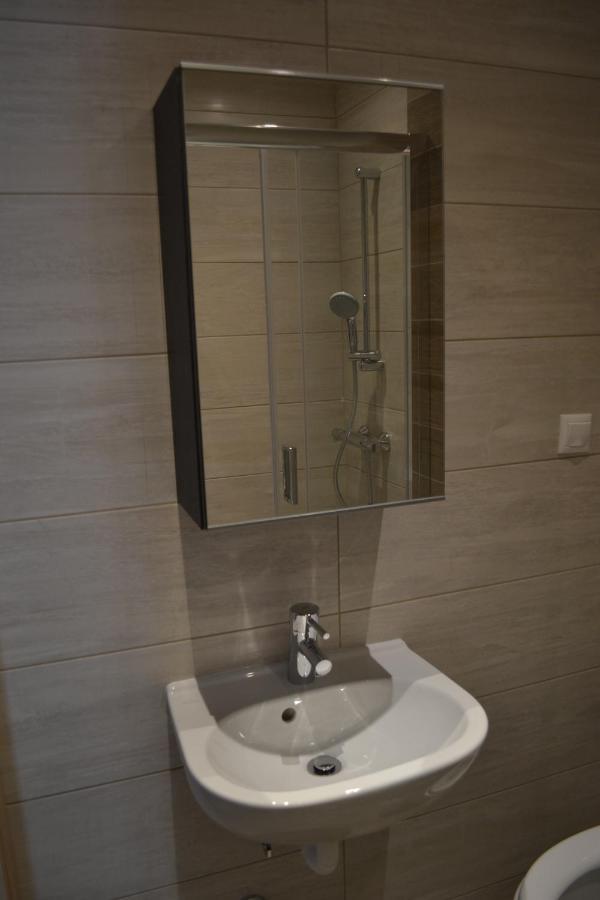 Kalamaria Brand New 1 Bedroom Apartment เทสซาโลนิกิ ภายนอก รูปภาพ