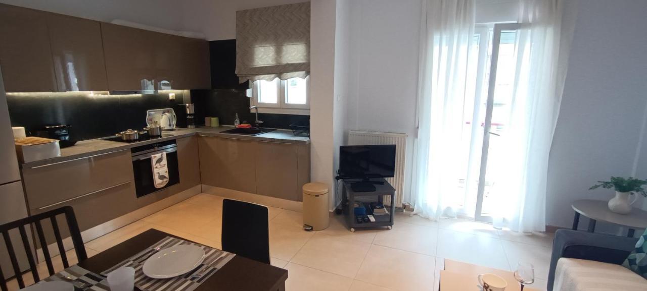 Kalamaria Brand New 1 Bedroom Apartment เทสซาโลนิกิ ภายนอก รูปภาพ